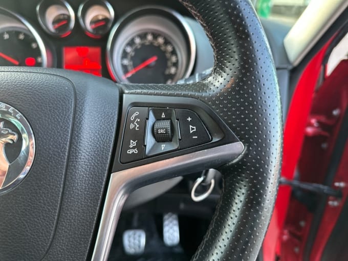 2025 Vauxhall Zafira