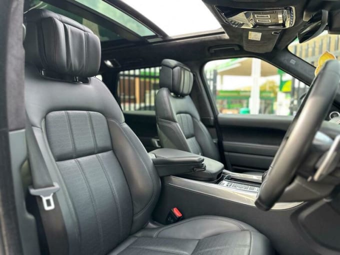 2020 Land Rover Range Rover Sport