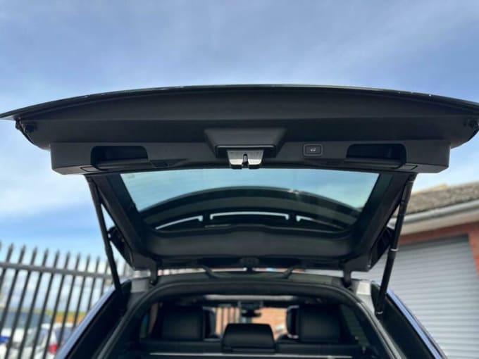 2020 Land Rover Range Rover Sport