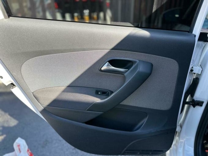 2012 Volkswagen Polo