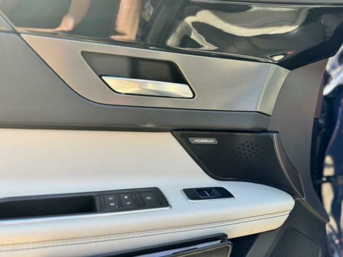 2025 Jaguar Xf