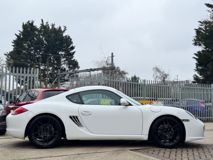 2025 Porsche Cayman