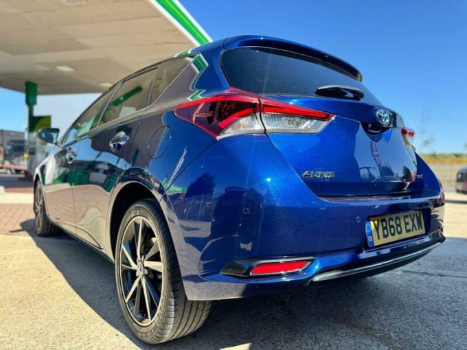 2025 Toyota Auris