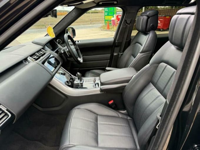 2025 Land Rover Range Rover Sport