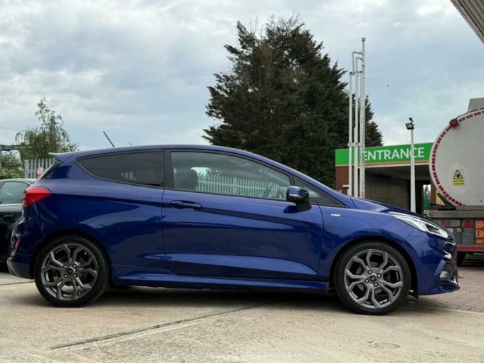 2025 Ford Fiesta