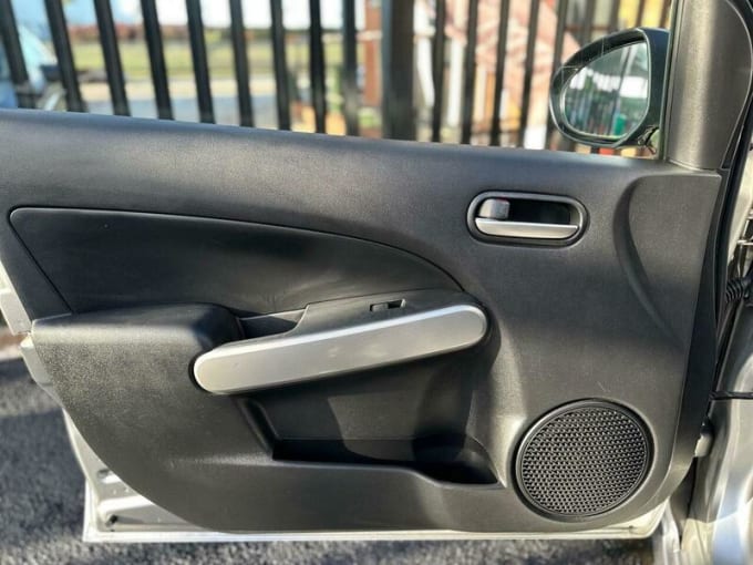 2025 Mazda Mazda2