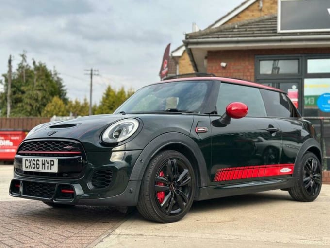 2025 Mini Hatch