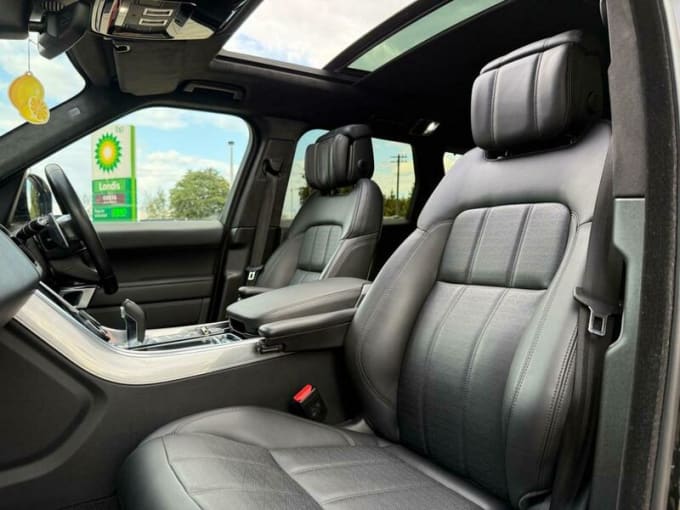 2025 Land Rover Range Rover Sport