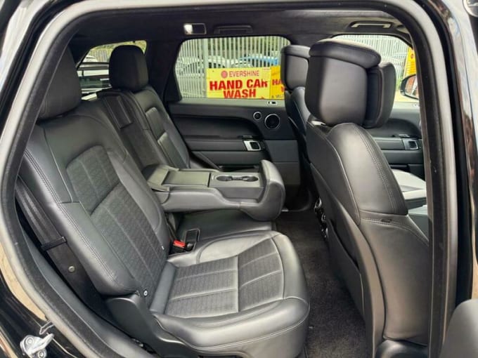 2025 Land Rover Range Rover Sport
