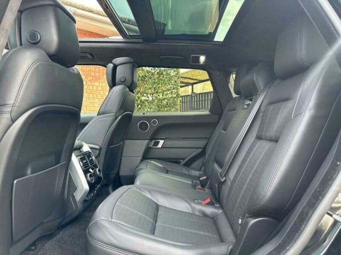 2020 Land Rover Range Rover Sport