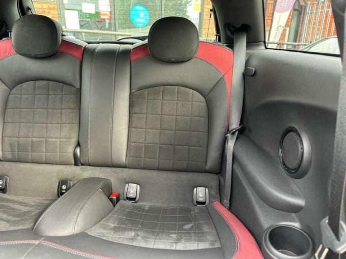 2025 Mini Hatch