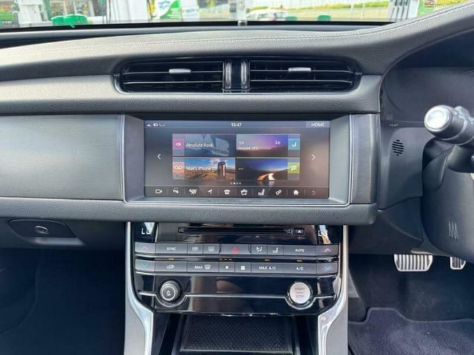 2025 Jaguar Xf