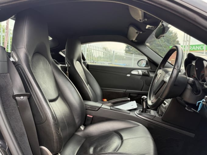 2025 Porsche Cayman