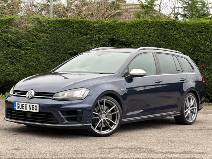 2016 Volkswagen Golf