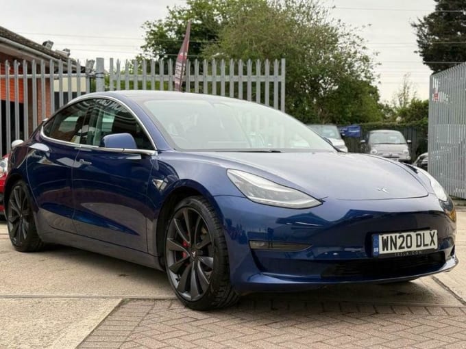 2025 Tesla Model 3