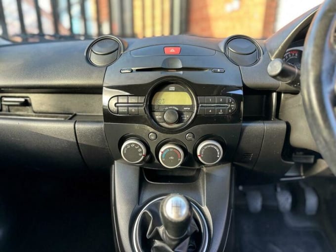 2025 Mazda Mazda2