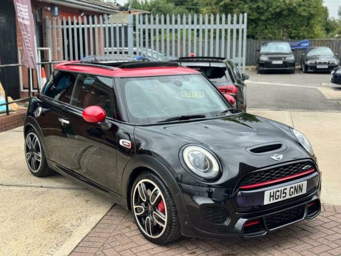 2025 Mini Hatch