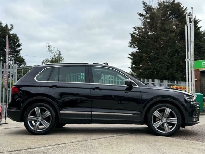 2025 Volkswagen Tiguan