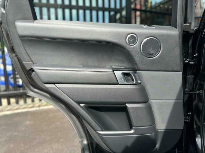 2020 Land Rover Range Rover Sport