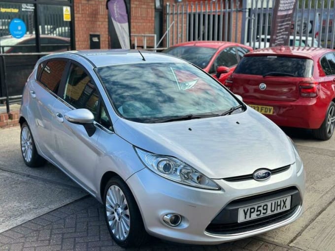 2025 Ford Fiesta
