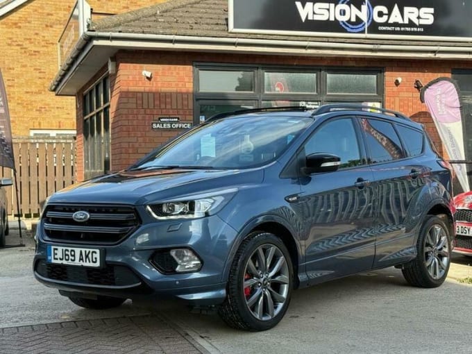 2025 Ford Kuga