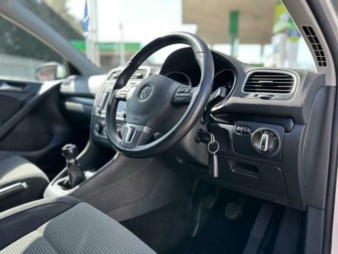 2025 Volkswagen Golf