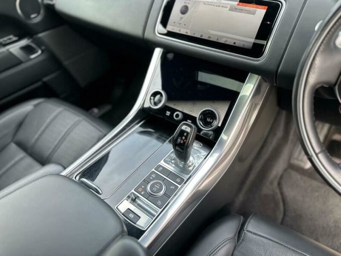 2020 Land Rover Range Rover Sport