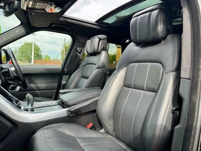 2025 Land Rover Range Rover Sport