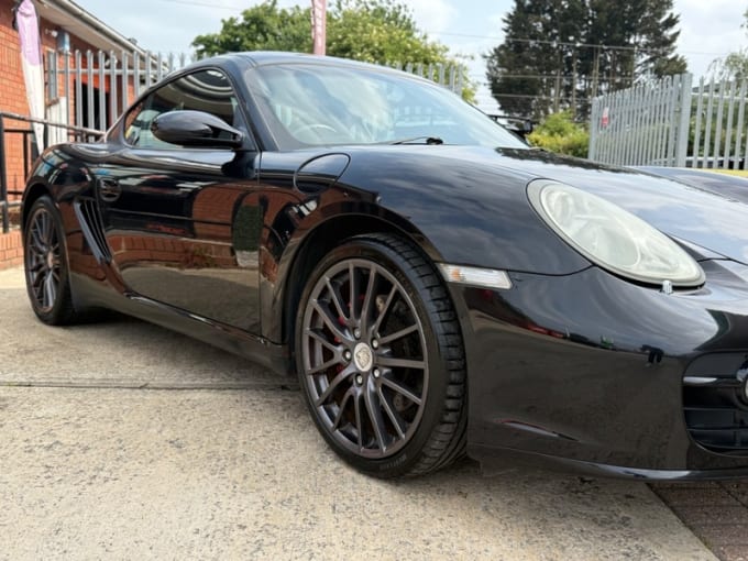 2025 Porsche Cayman