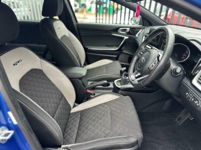 2025 Kia Ceed