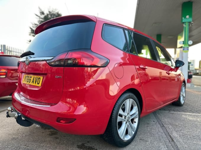 2025 Vauxhall Zafira