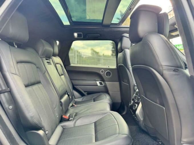 2025 Land Rover Range Rover Sport