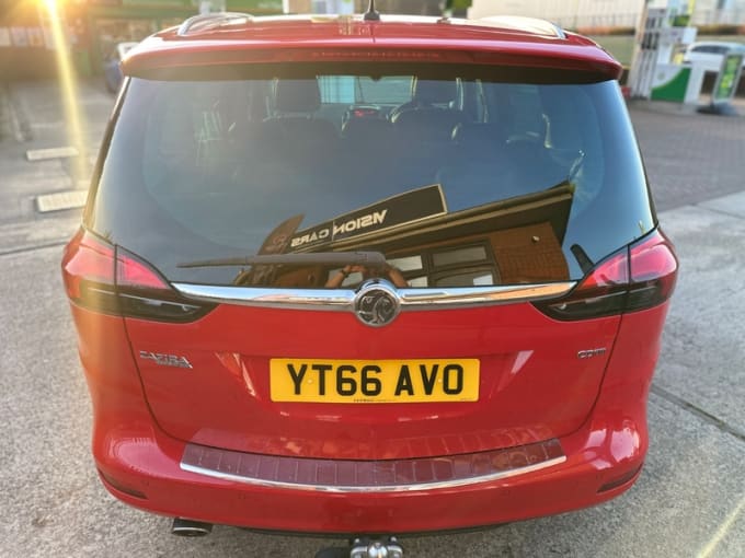 2025 Vauxhall Zafira