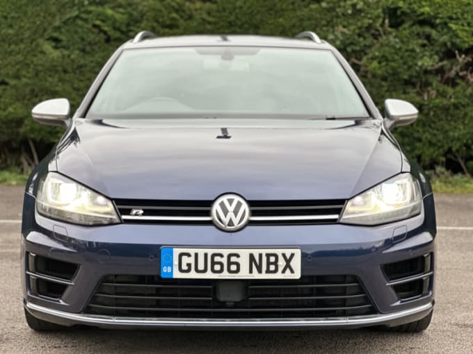 2016 Volkswagen Golf