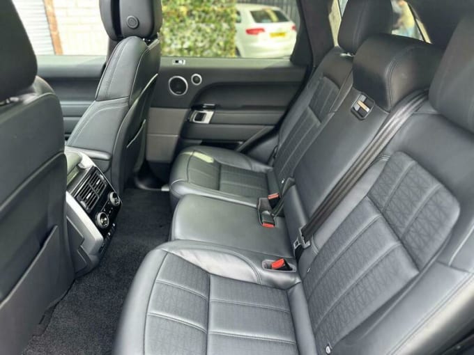 2020 Land Rover Range Rover Sport