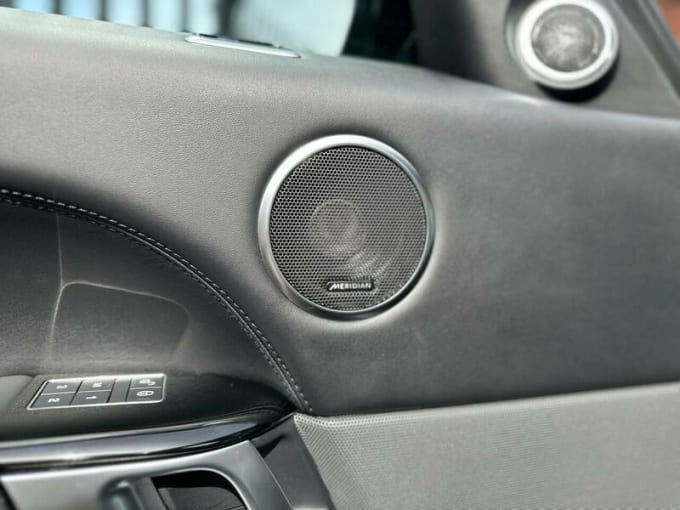 2020 Land Rover Range Rover Sport