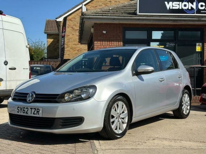 2025 Volkswagen Golf