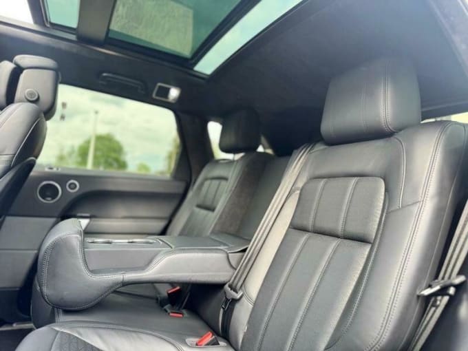 2025 Land Rover Range Rover Sport