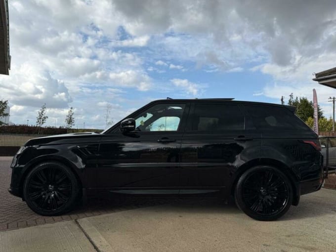 2025 Land Rover Range Rover Sport
