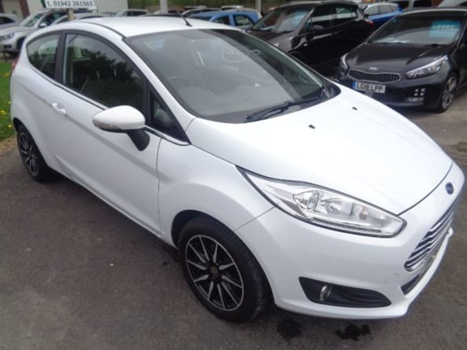 2025 Ford Fiesta