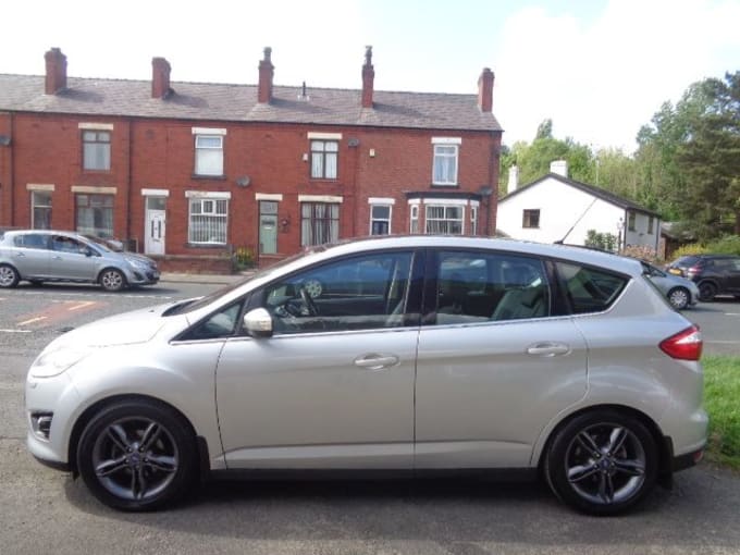 2025 Ford C-max