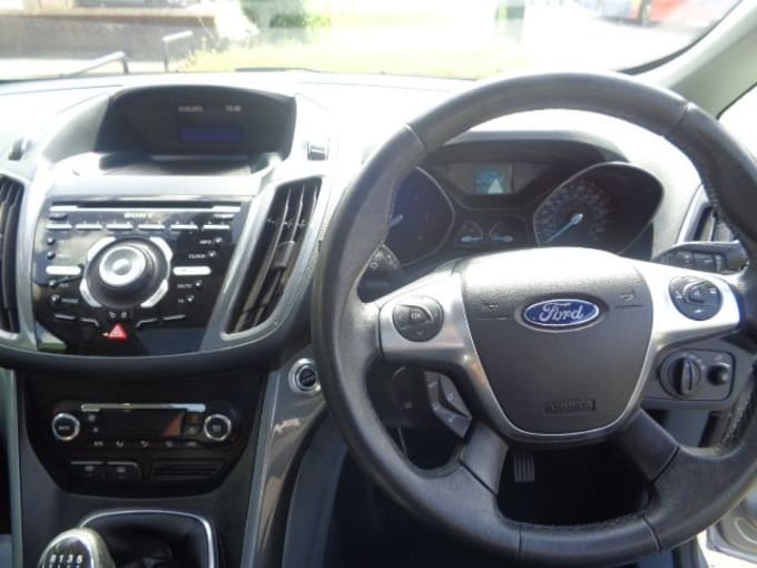2025 Ford C-max