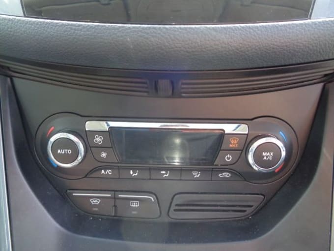 2025 Ford C-max