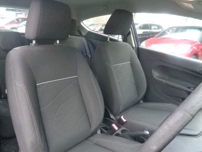 2015 Ford Fiesta