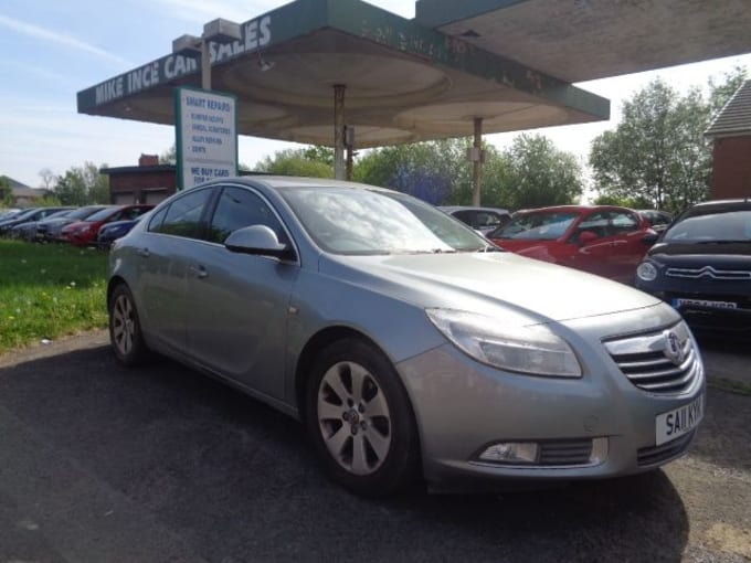 2025 Vauxhall Insignia
