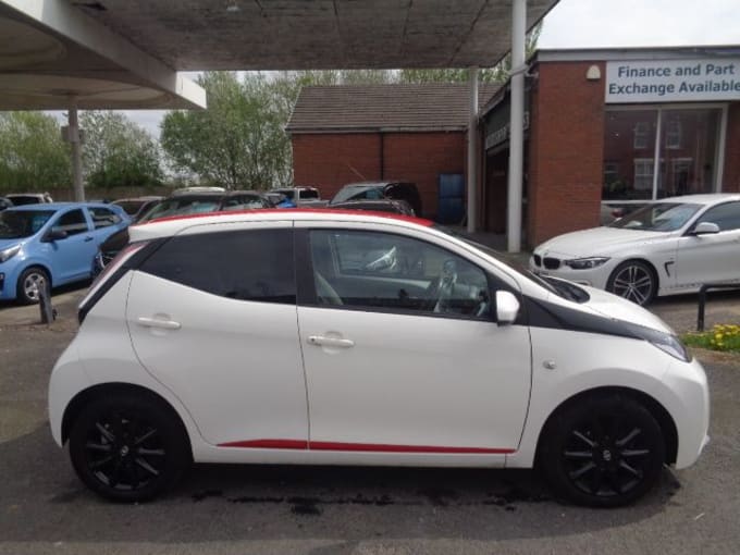 2025 Toyota Aygo