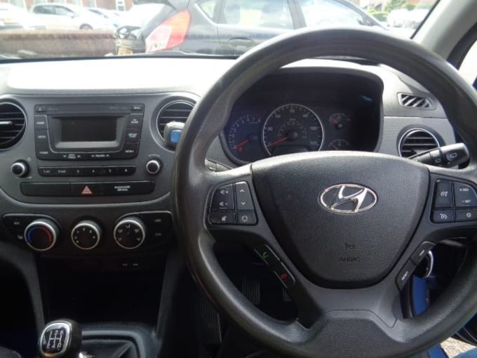 2025 Hyundai I10