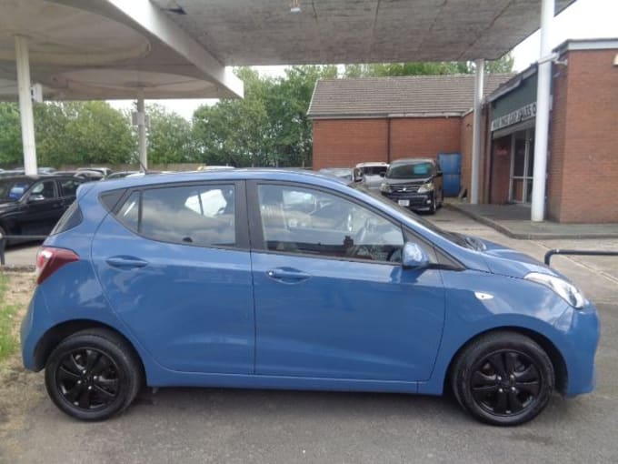 2025 Hyundai I10