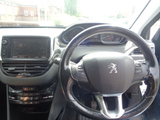 2025 Peugeot 2008