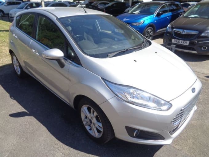2025 Ford Fiesta